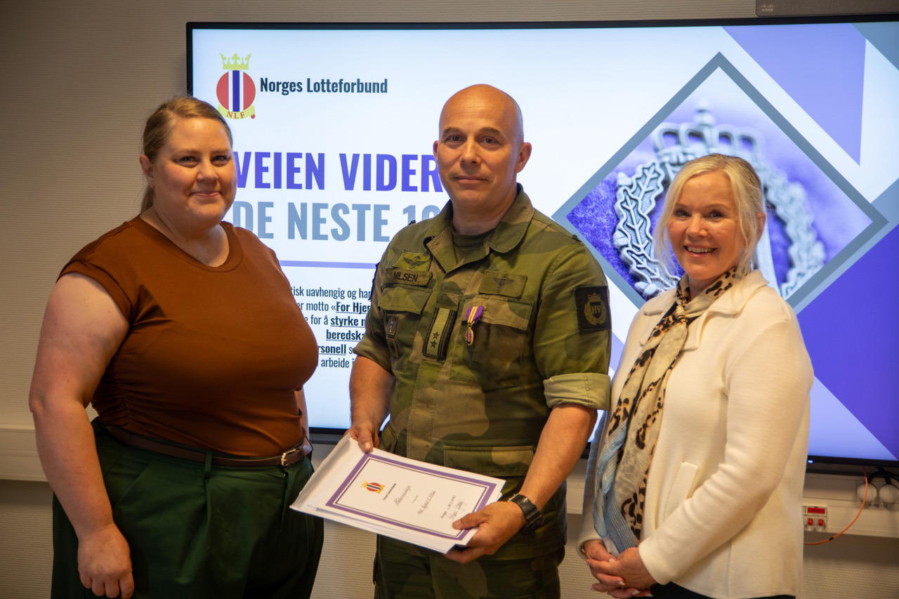 Hederstegn til oblt Øystein Fossum Nilsen